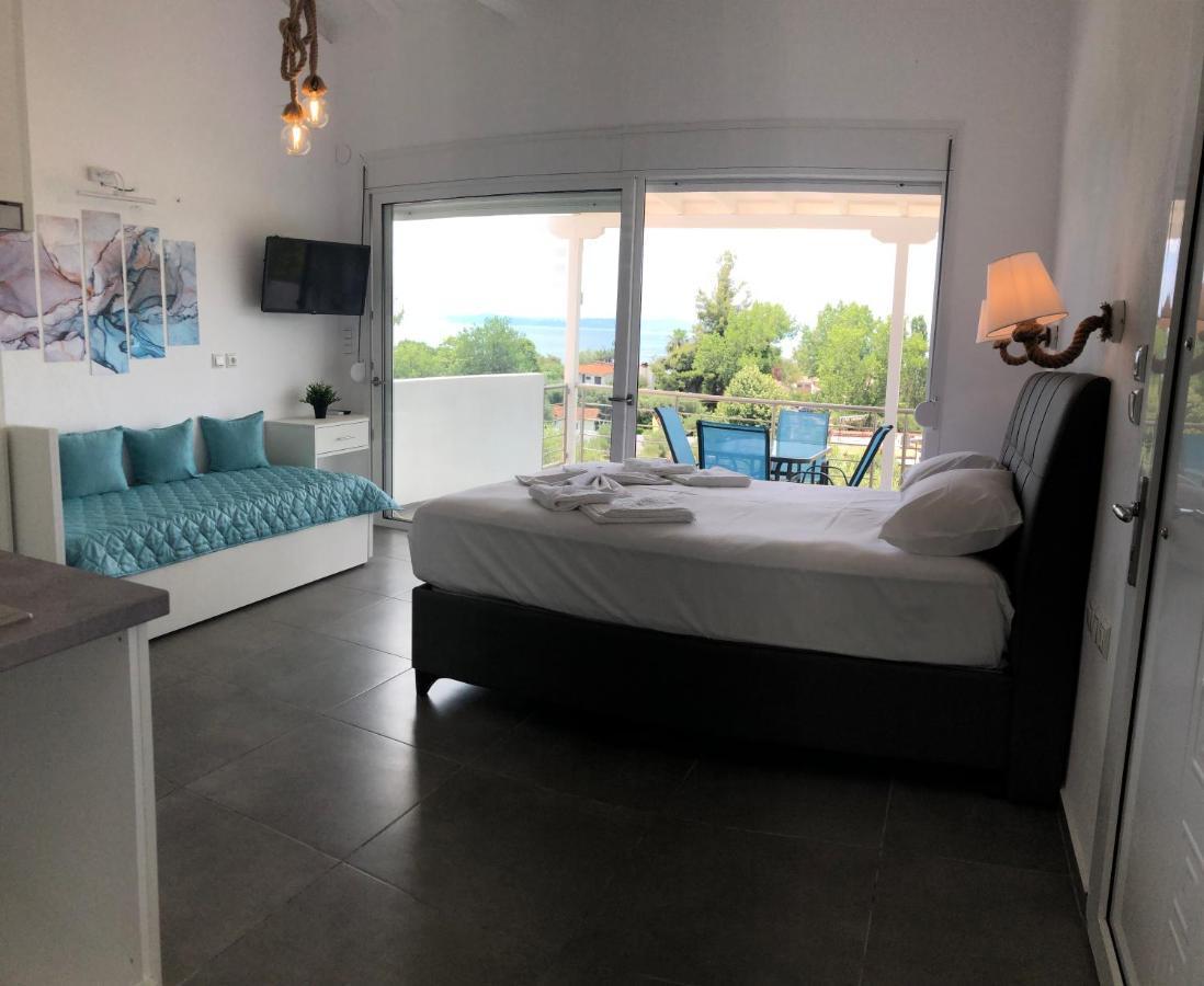 Sea View Apartment Neos Marmaras